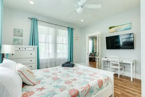 1516 37th Street Galveston TX 77550