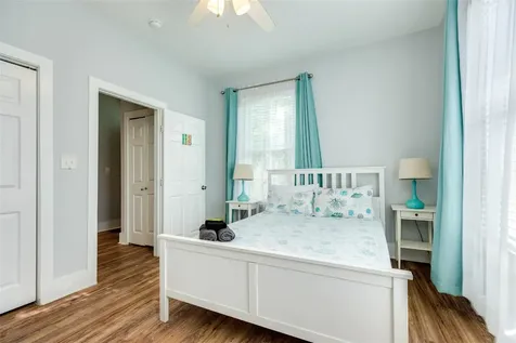 1516 37th Street Galveston TX 77550