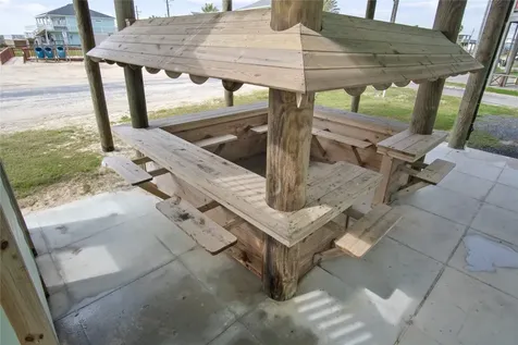 812 S Crystal Beach Road Crystal Beach TX 77650