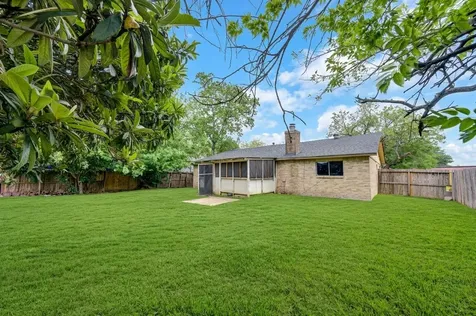6510 Trail Valley Way Houston TX 77086