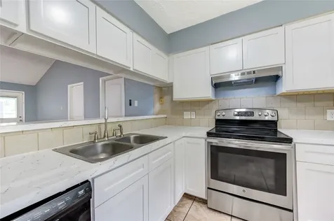 6510 Trail Valley Way Houston TX 77086