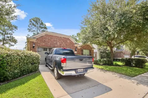 16918 Cherokee Lake Lane Houston TX 77044