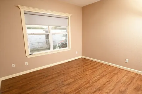 608 Archer Street Houston TX 77009