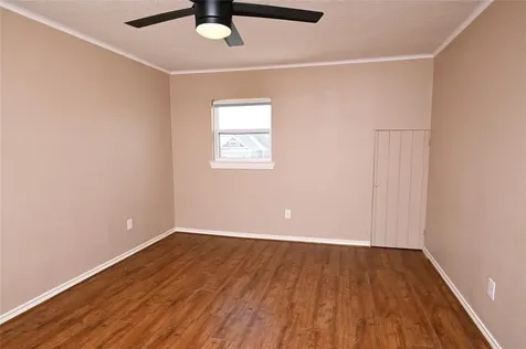 608 Archer Street Houston TX 77009