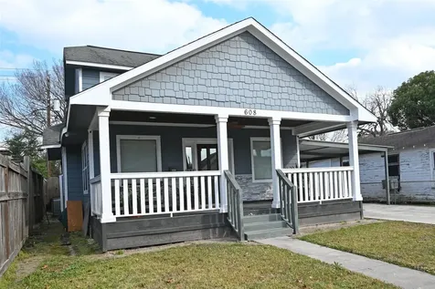608 Archer Street Houston TX 77009