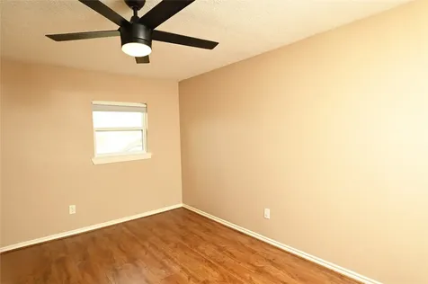 608 Archer Street Houston TX 77009
