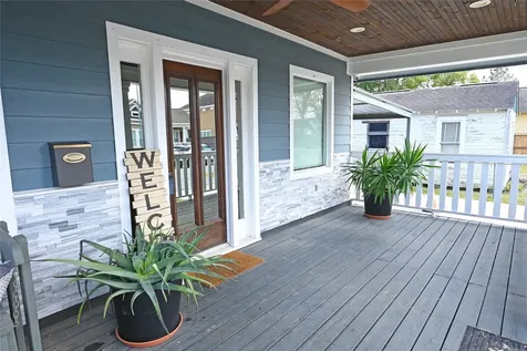 608 Archer Street Houston TX 77009