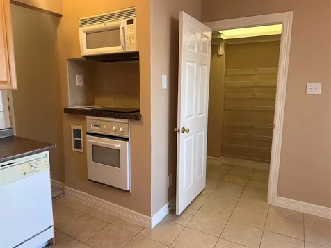4110 Woodhead Street Houston TX 77098
