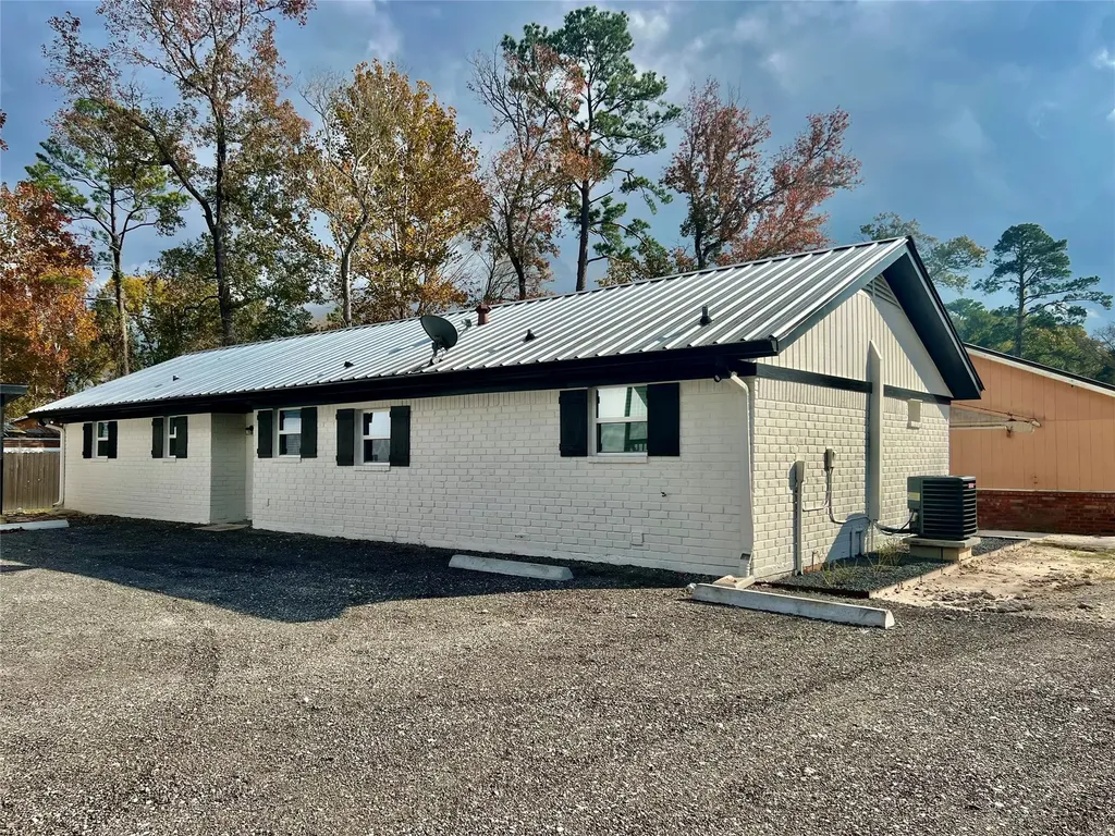 21510 Ruth Drive New Caney TX 77357