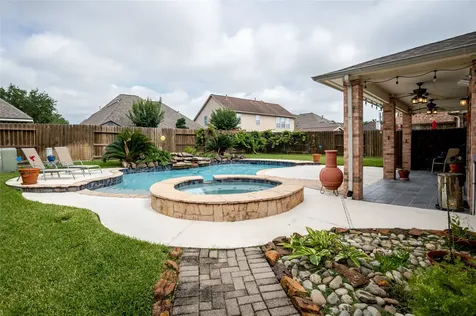 2633 Pueblo Court League City TX 77573