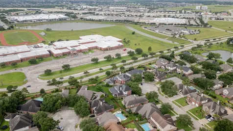 2633 Pueblo Court League City TX 77573