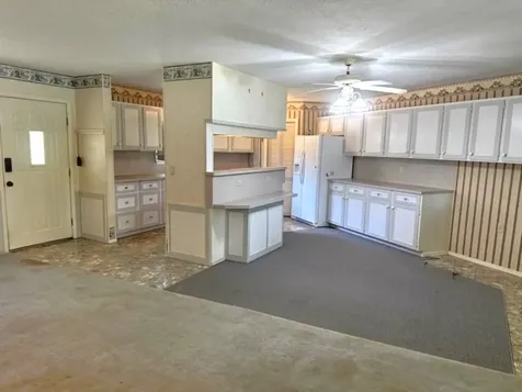 207 Fishers Point Burkeville TX 75932