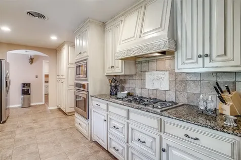 2608 Hartwood Drive Fort Worth TX 76109