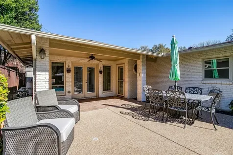 2608 Hartwood Drive Fort Worth TX 76109