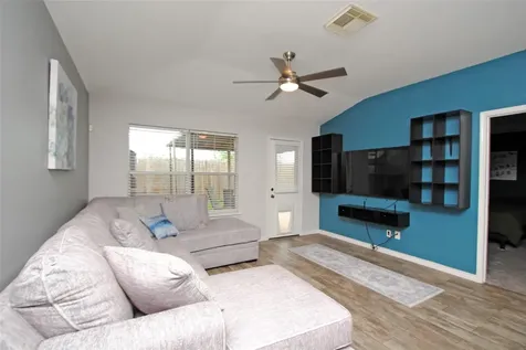 1802 Adobe Stone Drive Humble TX 77396