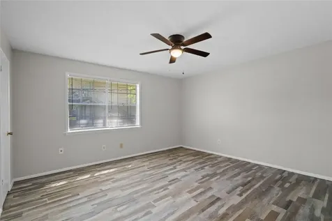 2729 Main Street 8 La Marque TX 77568