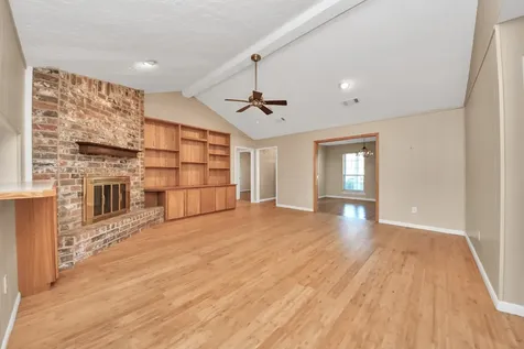 12122 Dorrance Lane Meadows Place TX 77477
