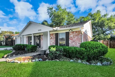 12122 Dorrance Lane Meadows Place TX 77477