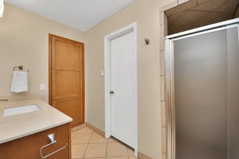 12122 Dorrance Lane Meadows Place TX 77477