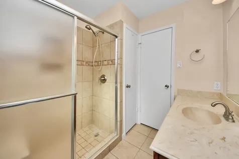 12122 Dorrance Lane Meadows Place TX 77477