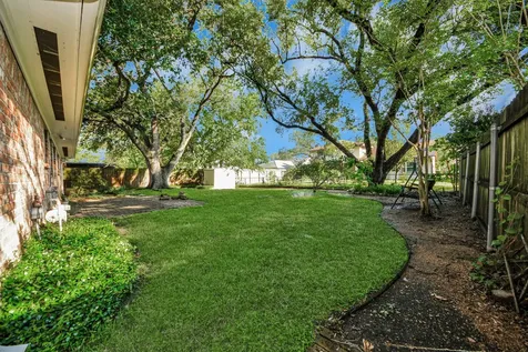 12122 Dorrance Lane Meadows Place TX 77477