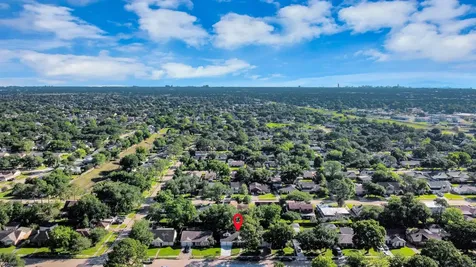 12122 Dorrance Lane Meadows Place TX 77477