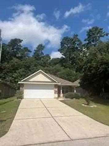 129 Clear Water Street W Montgomery TX 77356