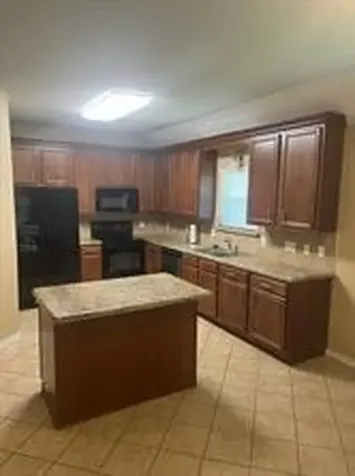 129 Clear Water Street W Montgomery TX 77356