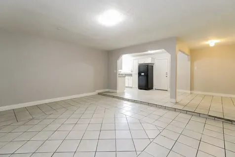 3035 Cinnamon Glen Drive Houston TX 77073