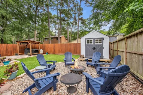 11 Barnstable Place The Woodlands TX 77381