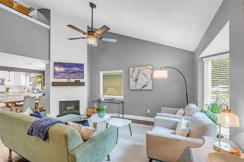11 Barnstable Place The Woodlands TX 77381