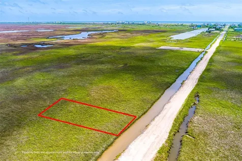 Lot 40 S Tuna Avenue Crystal Beach TX 77650