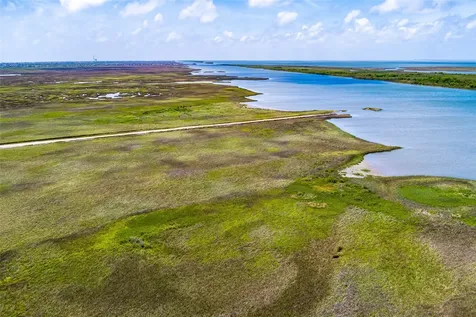 Lot 40 S Tuna Avenue Crystal Beach TX 77650