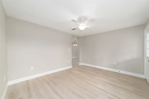 1416 E Avenue B Bay City TX 77414