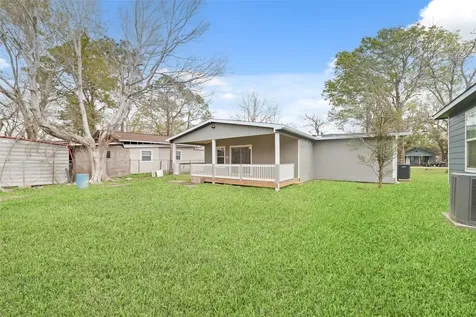 1416 E Avenue B Bay City TX 77414