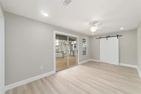 1416 E Avenue B Bay City TX 77414