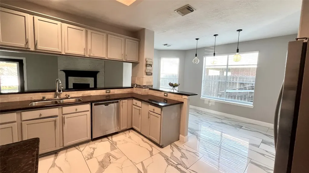 14802 Belterraza Drive Houston TX 77083