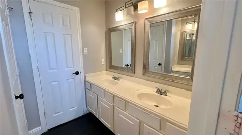 14802 Belterraza Drive Houston TX 77083