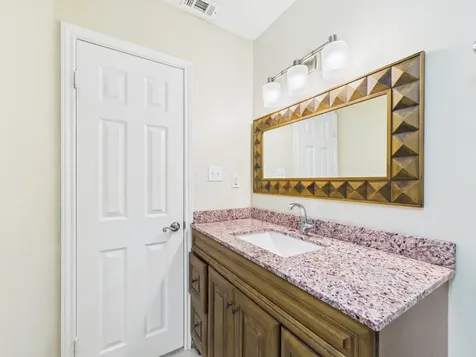 6416 Bankside Drive 42 Houston TX 77096