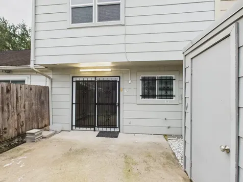 6416 Bankside Drive 42 Houston TX 77096