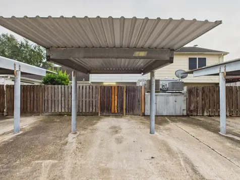 6416 Bankside Drive 42 Houston TX 77096