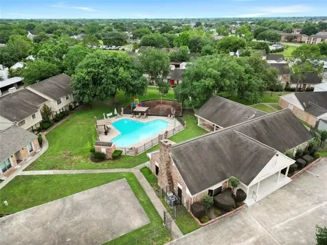 6416 Bankside Drive 42 Houston TX 77096