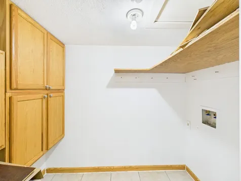 6416 Bankside Drive 42 Houston TX 77096