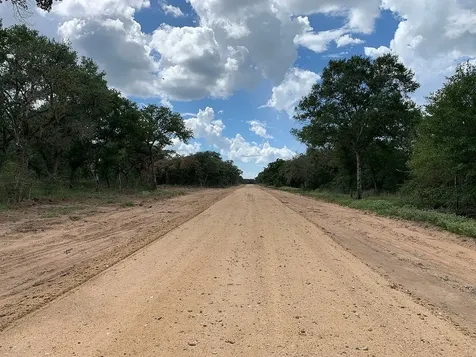 00 Private Road 1581 Road Hallettsville TX 77964
