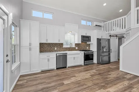 12922 Longstreet Dr Road 711 Willis TX 77318