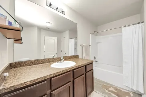 2430 Regatta Lane Texas City TX 77568