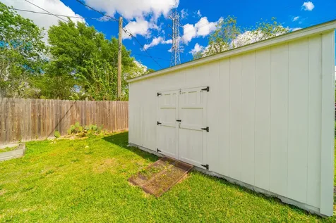 7015 Kopman Drive Houston TX 77061
