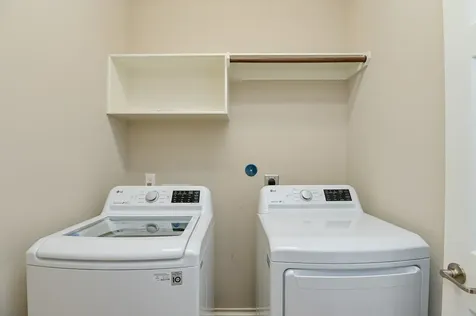 7435 Garland Mist Lane Richmond TX 77407