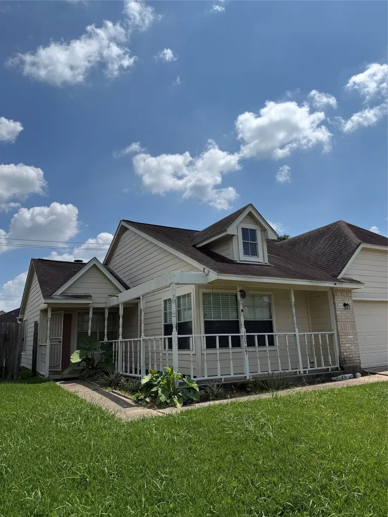 12907 Ashford Knoll Drive Houston TX 77082
