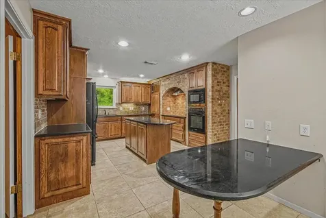4473 Fm 2518 Road Cleveland TX 77327